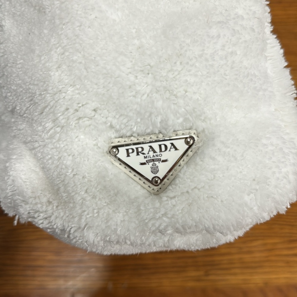 100% authentic Prada Plush terry White Tote bag beach bag with Logo - Picture 4 of 9